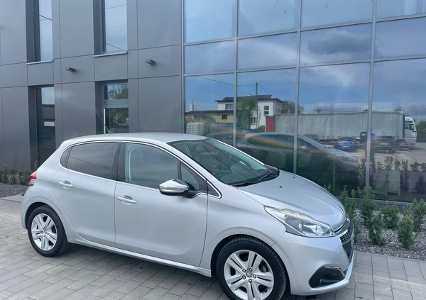 Peugeot 208 cena 39500 przebieg: 46300, rok produkcji 2018 z Wyszków małe 106